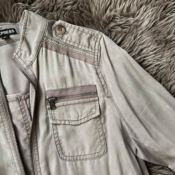Express jacket - Picture 3 of 10